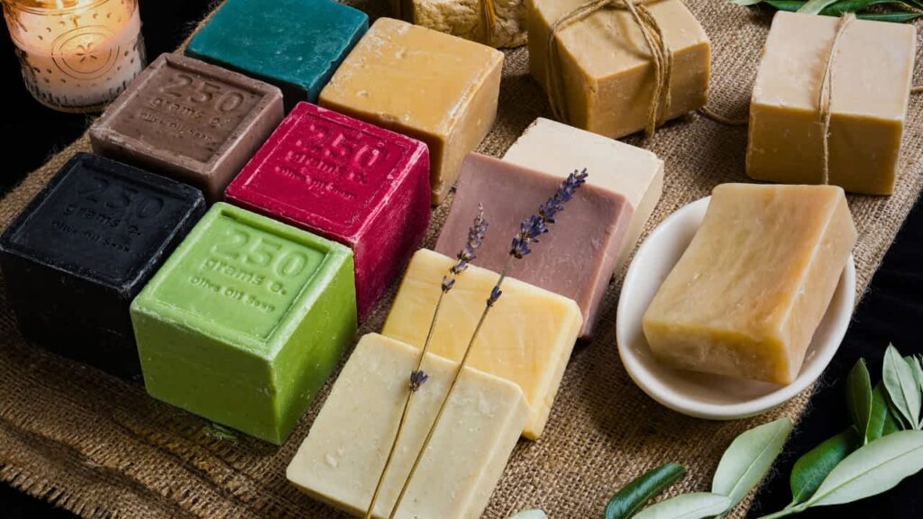 natural soap colouring
