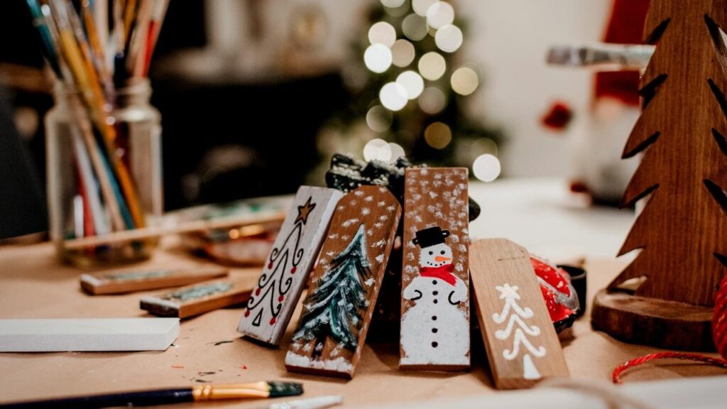 handmade woodland themed Christmas gift tags