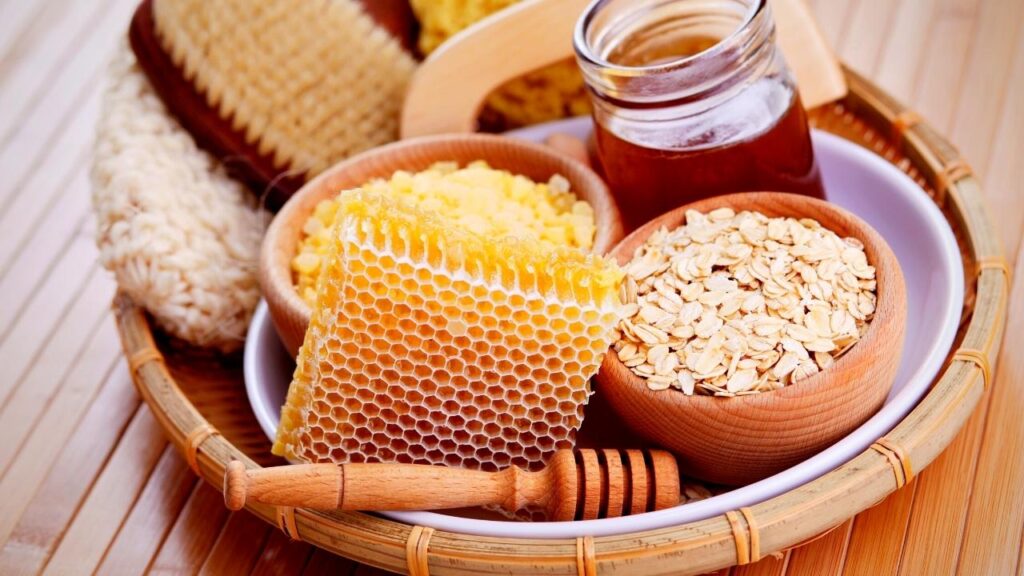beeswax and honey jars spa concept