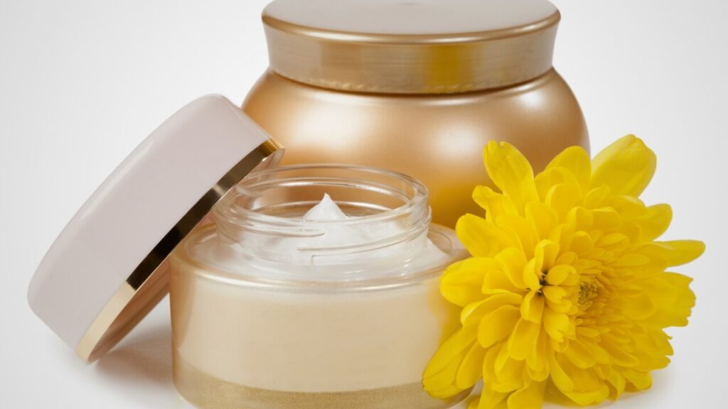beeswax uses for face